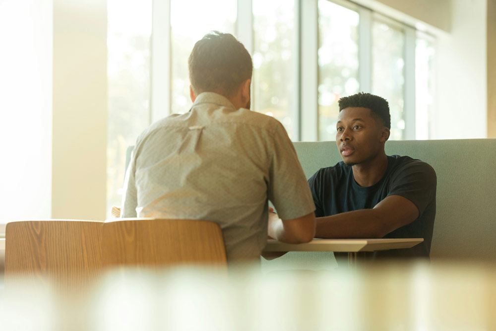 The Art of Effective Communication: Building Bridges to Stronger Connections